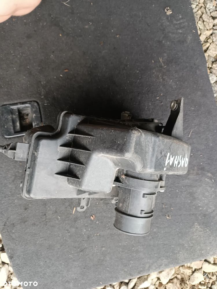 FILTR POWIETRZA OBUDOWA NISSAN QASHQAI J10 - 1