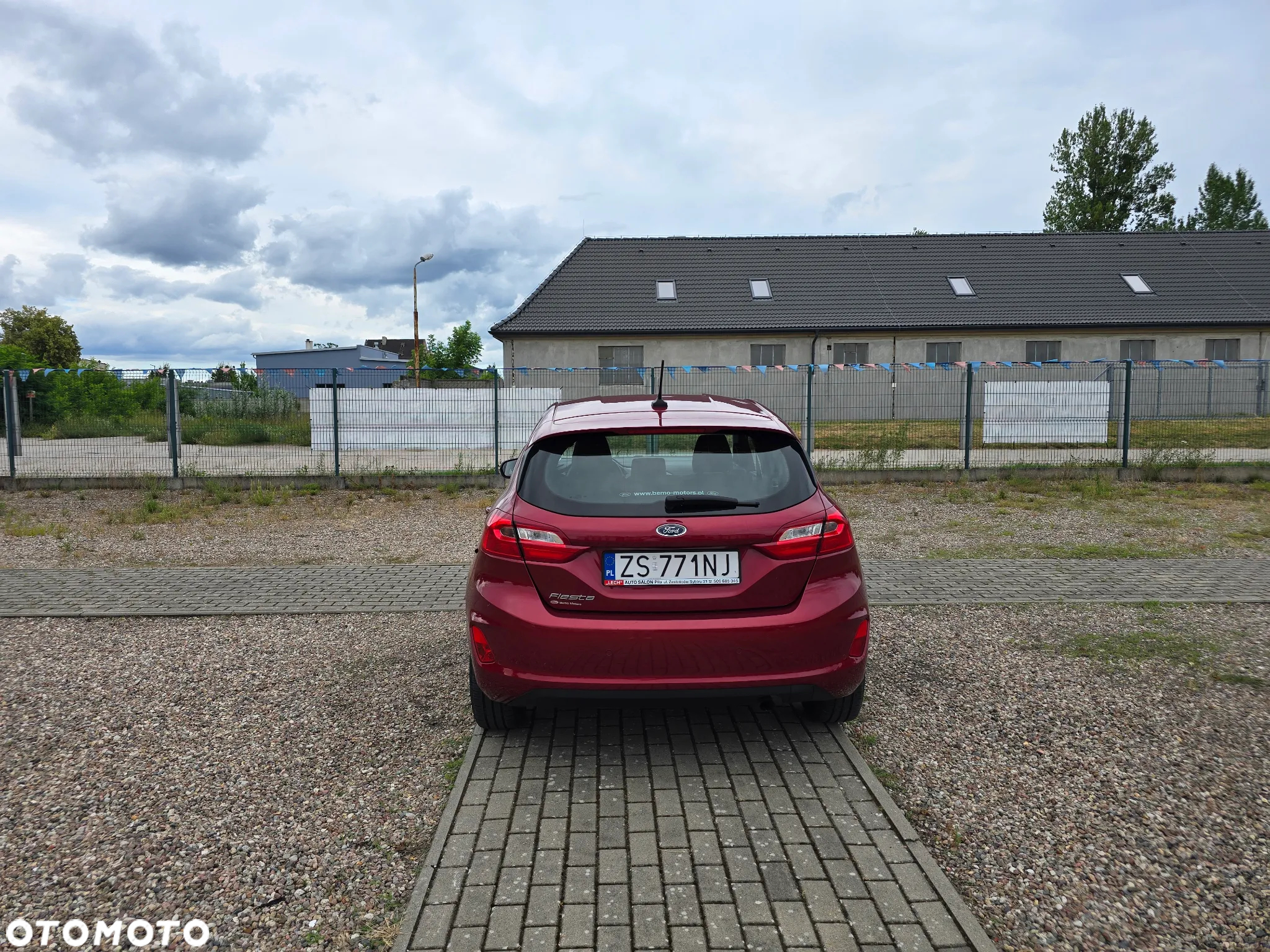 Ford Fiesta 1.1 Titanium ASS - 7