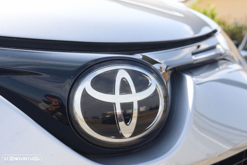 Toyota RAV4 2.0 D-4D Comfort - 8