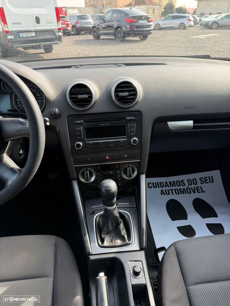 Audi A3 Sportback 1.9 TDi Sport - 25