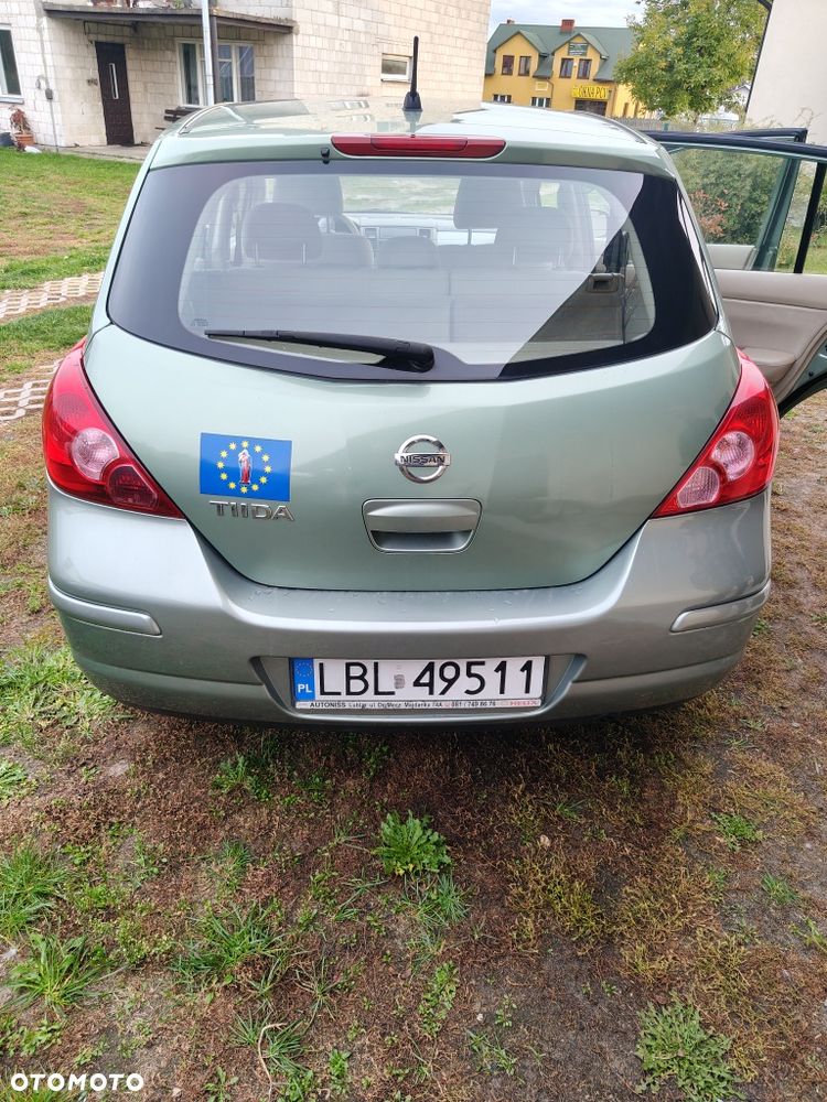 Nissan Tiida - 8