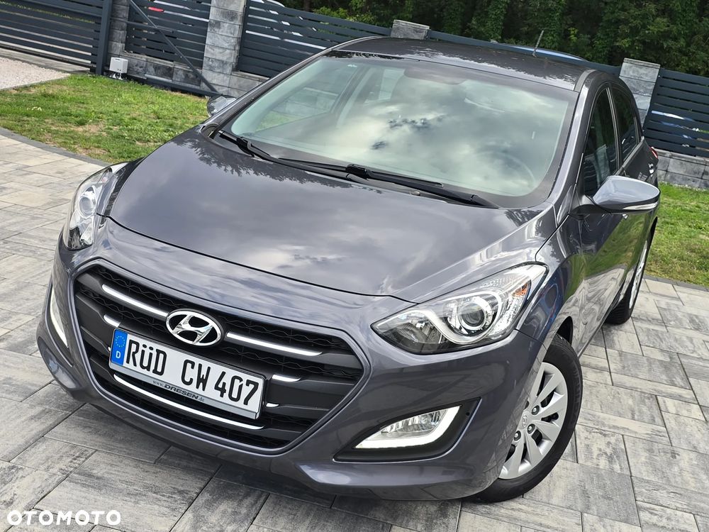 Hyundai i30 1.4 GO Plus - 8