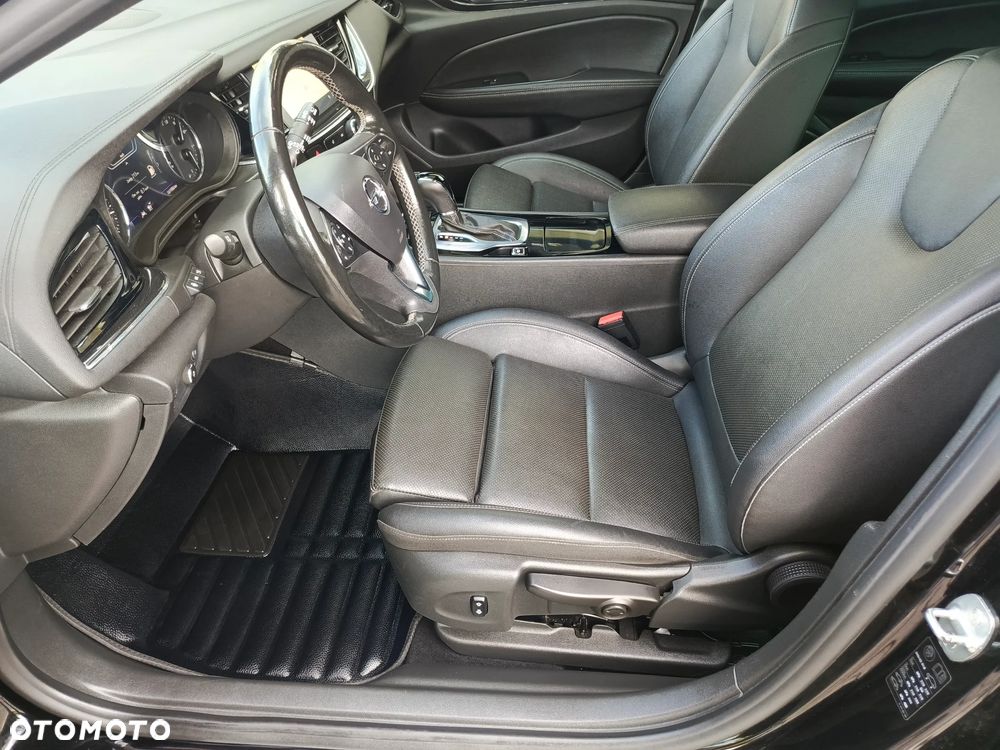 Opel Insignia 2.0 CDTI 4x4 Business Elegance S&S - 11