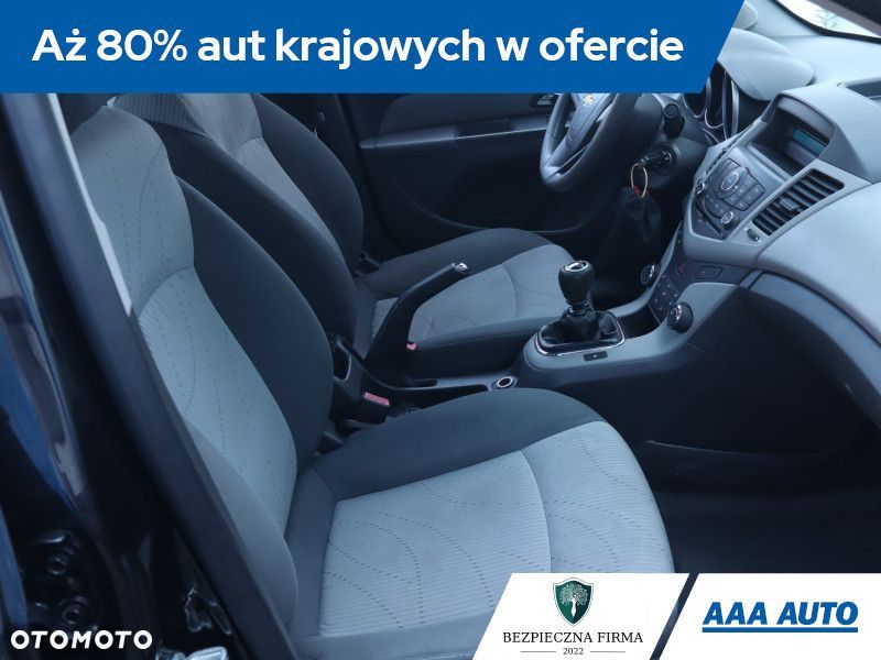 Chevrolet Cruze - 11