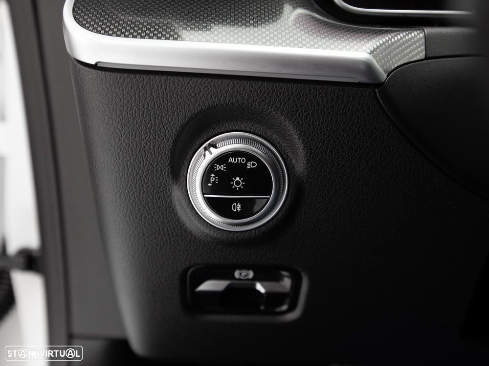 Mercedes-Benz CLE 200 - 18