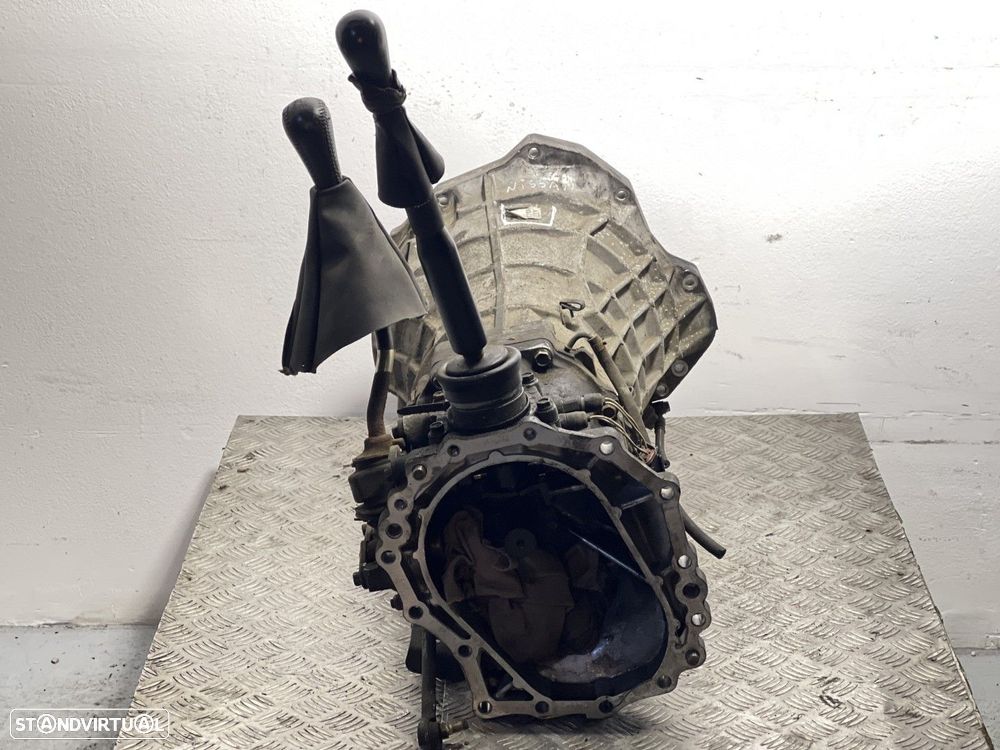 Caixa de velocidades manual NISSAN NAVARA (D22_) 2.5 D 4x4 MOTOR YD25 - 2