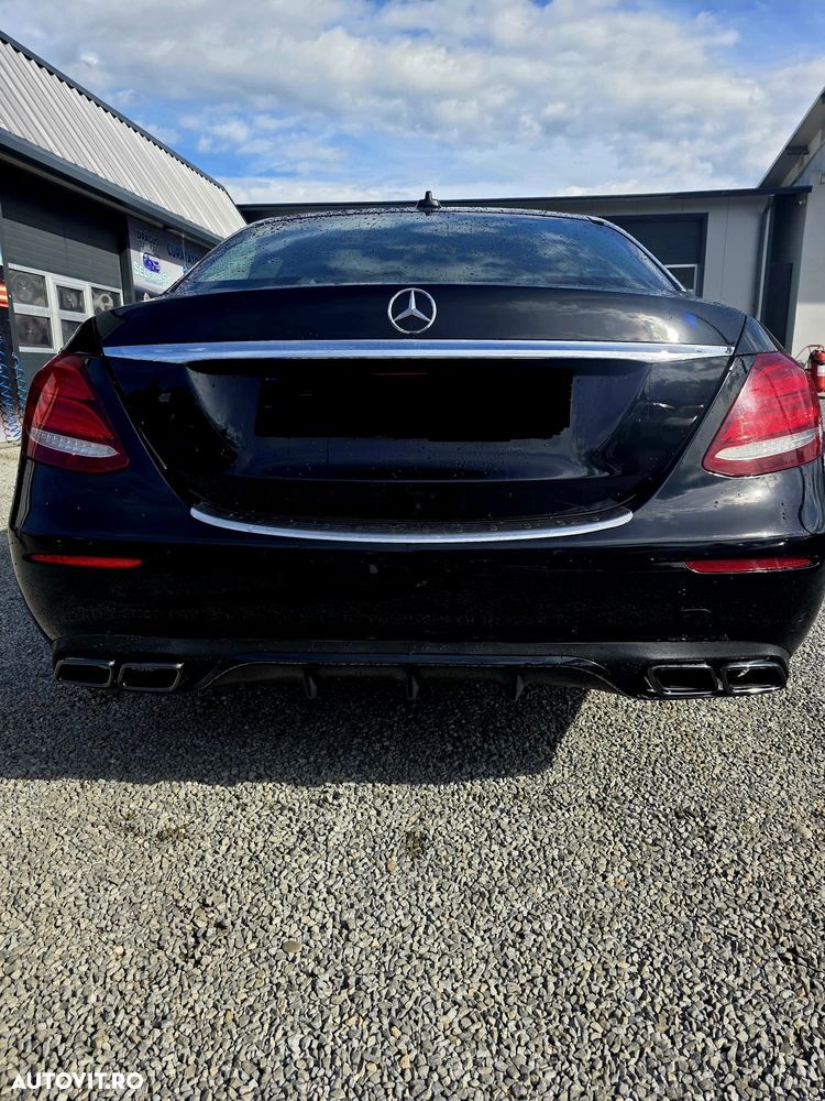 Mercedes-Benz E - 2