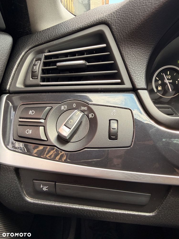 BMW Seria 5 530d xDrive - 19