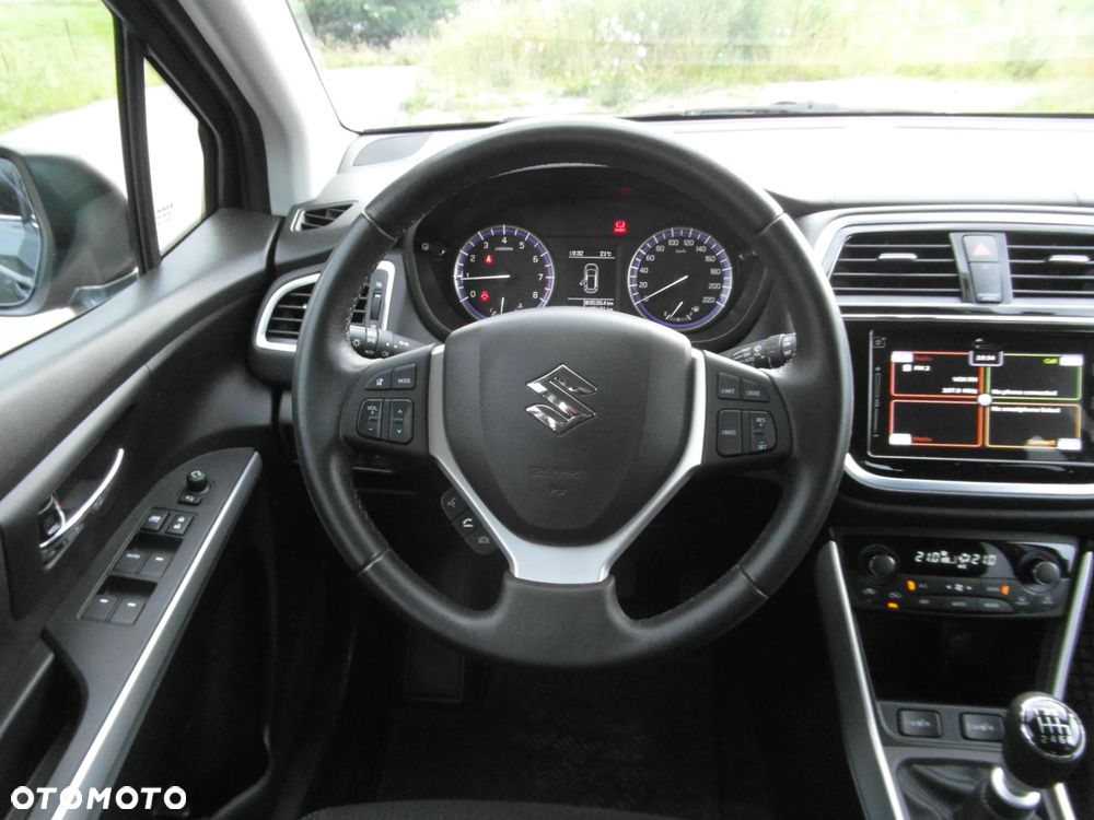 Suzuki SX4 S-Cross 1.4 Boosterjet Comfort - 22