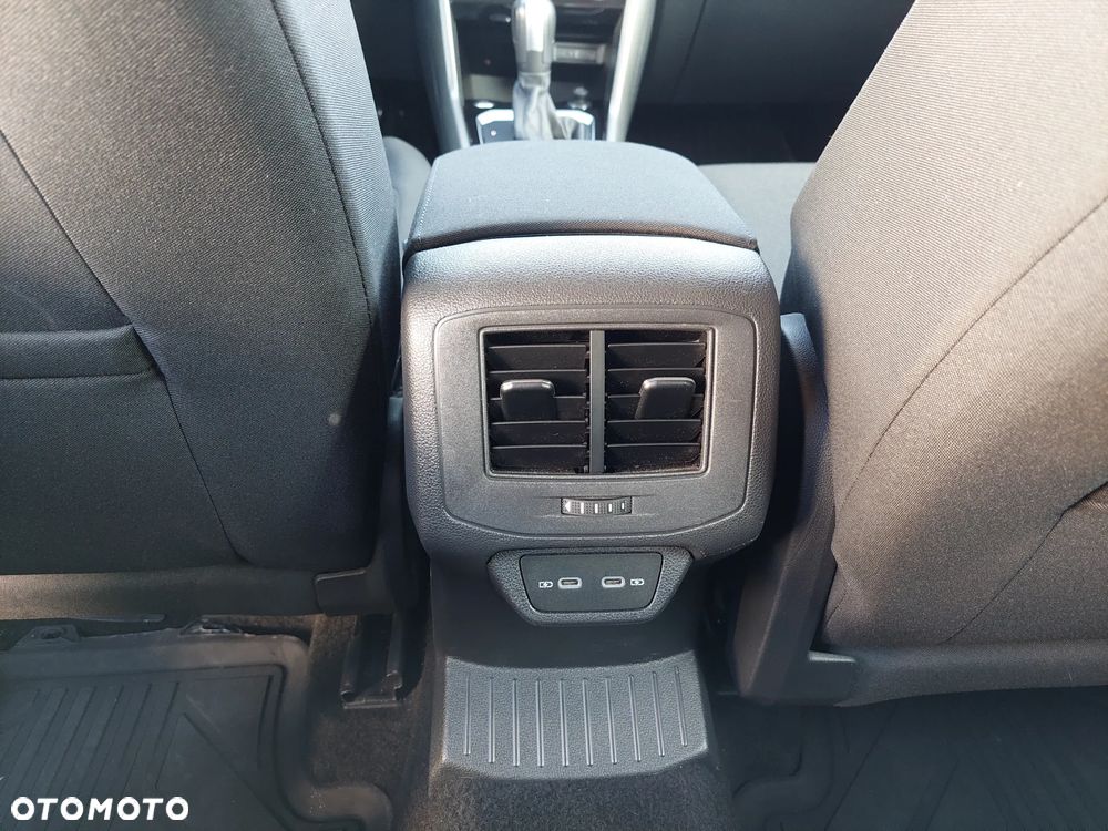 Volkswagen T-Roc 1.5 TSI GPF ACT Premium DSG - 29