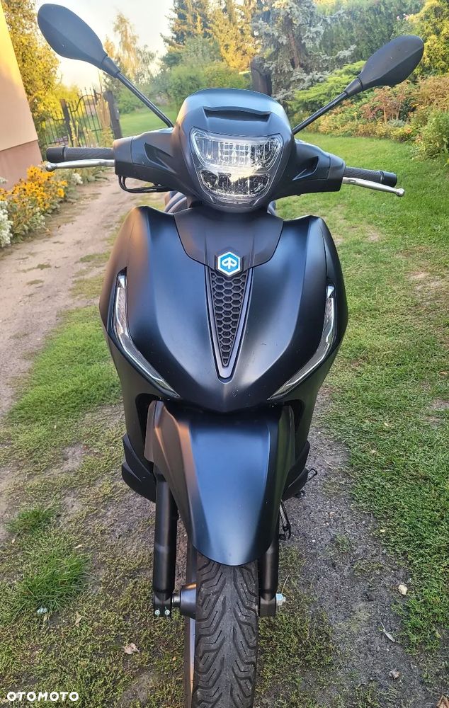 Piaggio Beverly - 2