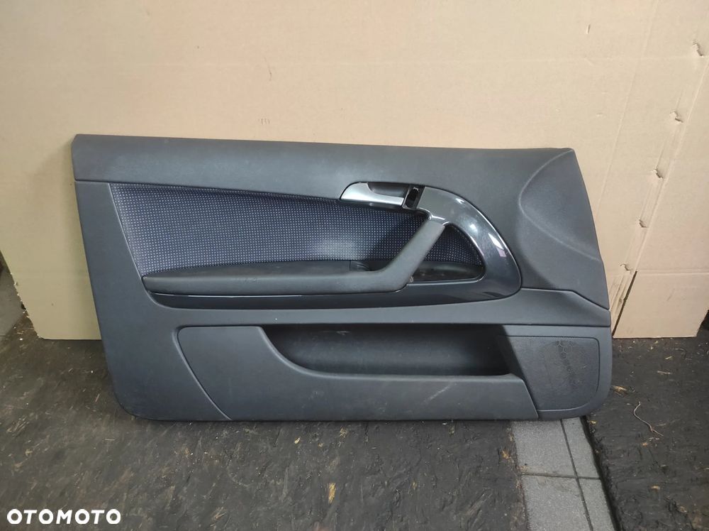 AUDI A3 8P 3 DRZWI BOCZEK LEWY KIEROWCY RĄCZKA PODŁOKIETNIK CZARNY WYSYŁKA !!!!!!! - 1