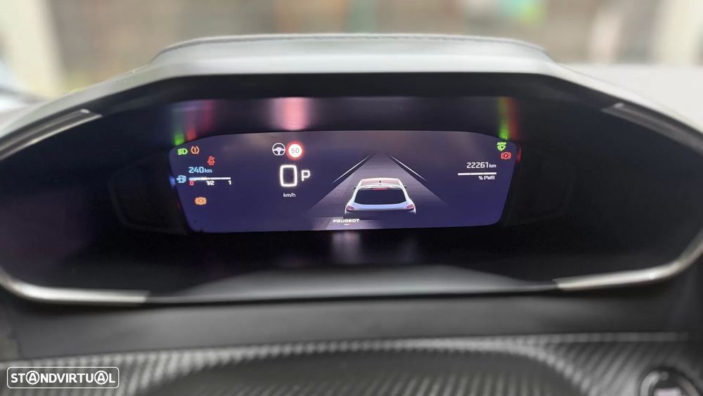 Peugeot 208 1.2 Hybrid Allure e-DCS6 - 17