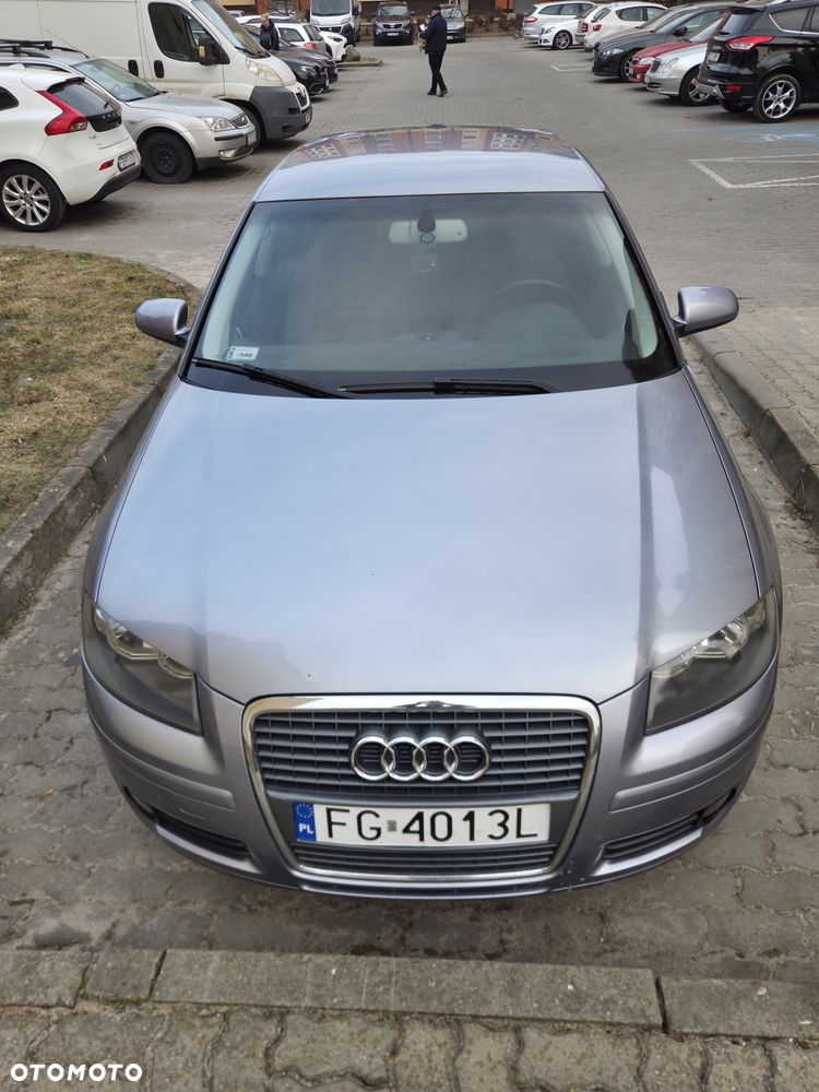 Audi A3 Sportback 1.6 Ambiente - 2