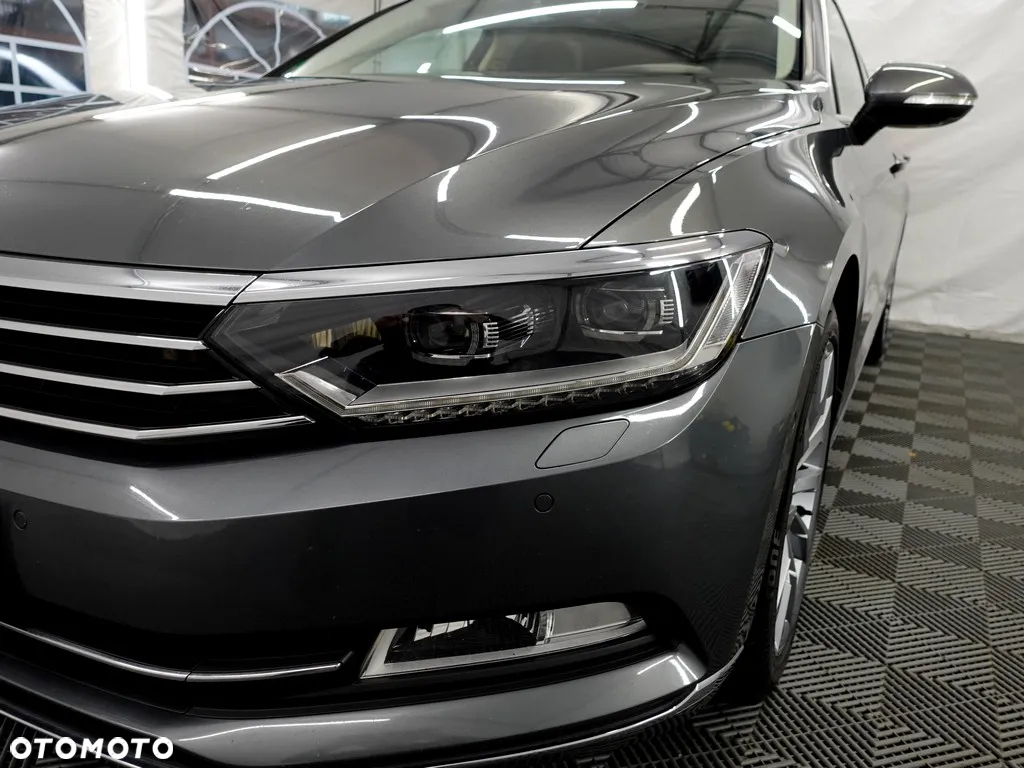 Volkswagen Passat 2.0 TDI BMT Highline DSG - 25