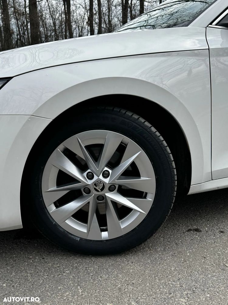 Skoda Octavia 2.0 TDI DSG Premium Edition - 15