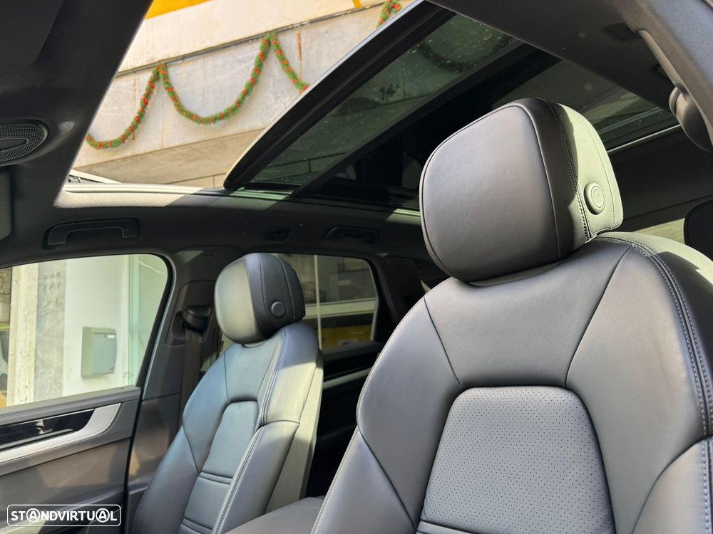 Porsche Cayenne E-Hybrid - 3