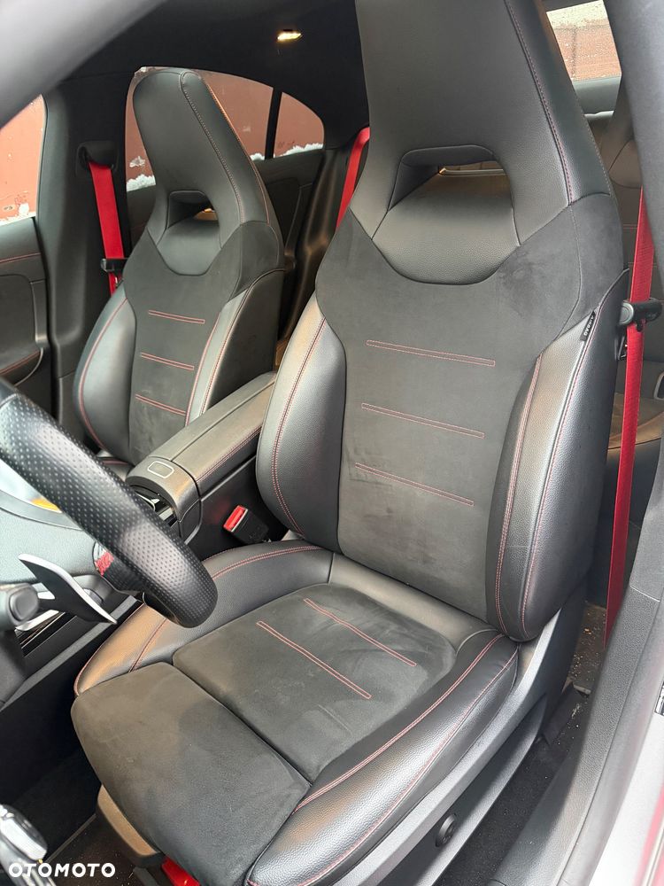 Mercedes-Benz CLA - 8