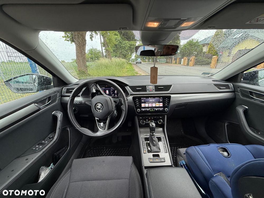 Skoda Superb 2.0 TSI Style DSG - 8