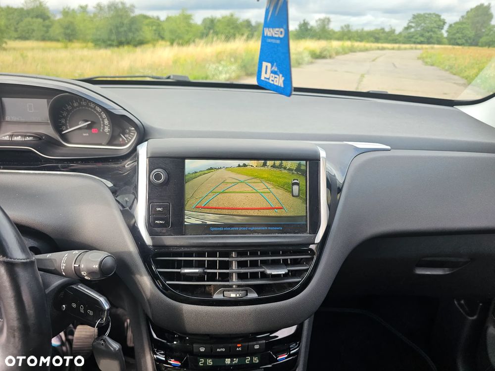 Peugeot 208 PureTech 82 Urban Move - 35