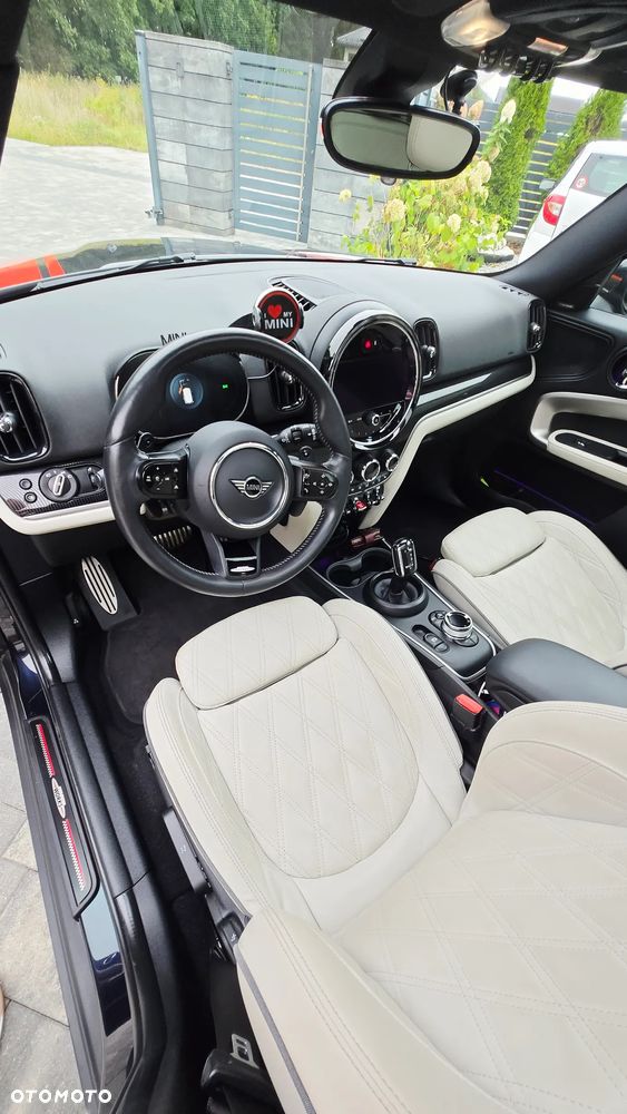 MINI John Cooper Works ALL4 sport - 21