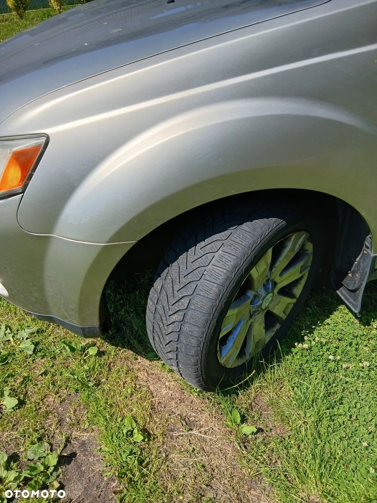 Mitsubishi Outlander 2.0 DI-D 4WD Instyle - 6