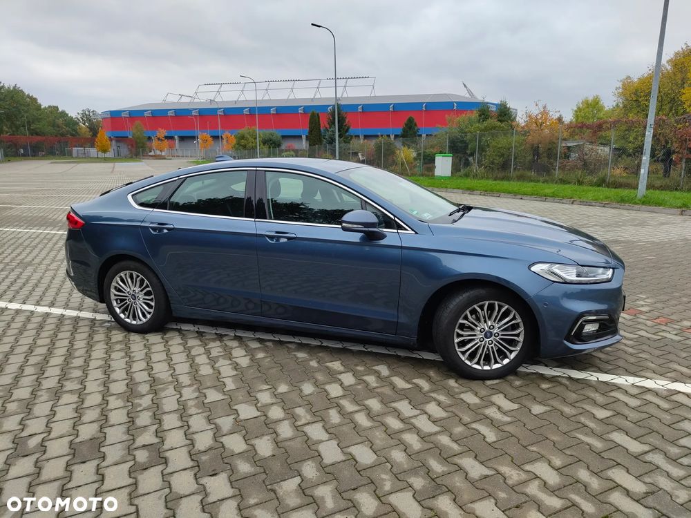 Ford Mondeo 2.0 TDCi Titanium PowerShift - 4