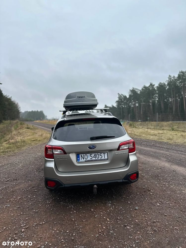 Subaru Outback 2.5i Exclusive - 5