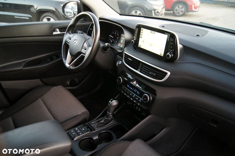 Hyundai Tucson 1.6 CRDi 48V-Hybrid 2WD DCT Select - 13