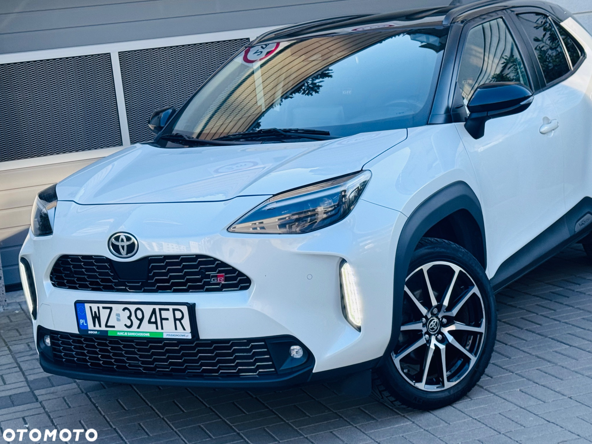 Toyota Yaris Cross Hybrid 1.5 GR Sport - 3