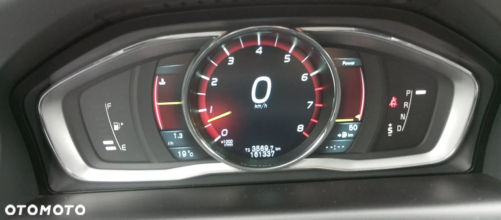 Volvo XC 60 - 22