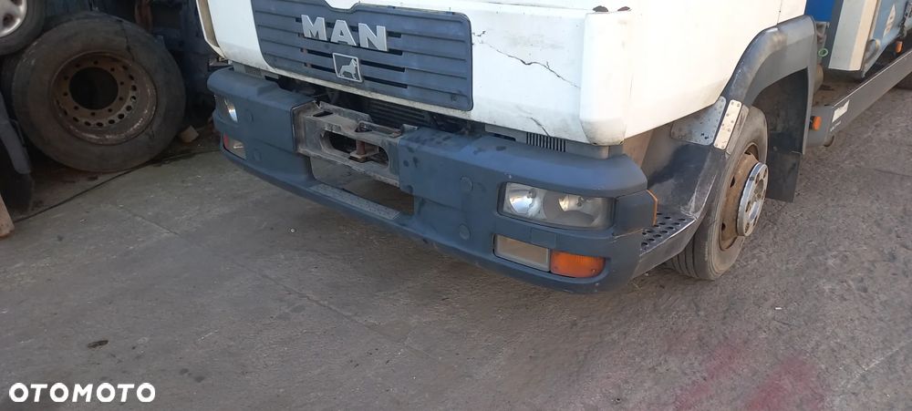 Man l 2000 zderzaki