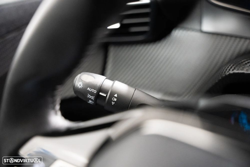 Peugeot e-2008 Active Pack - 13