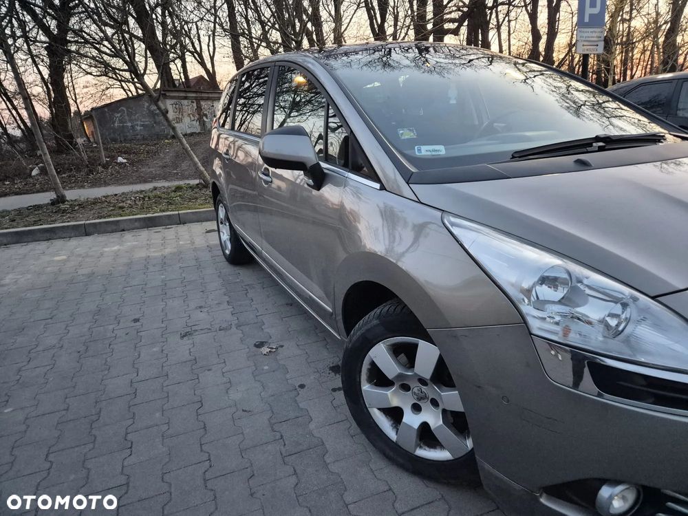 Peugeot 5008 1.6 Access 7os - 4