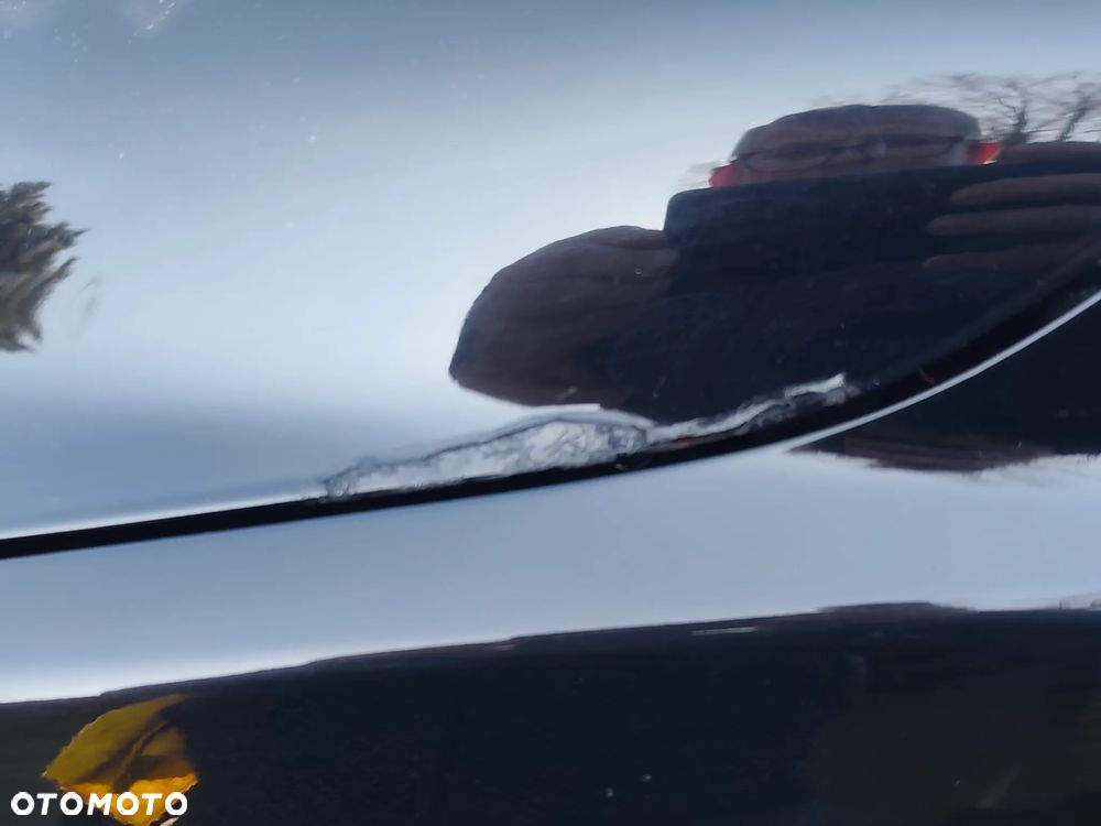 Mazda 5 2.0 Exclusive - 5