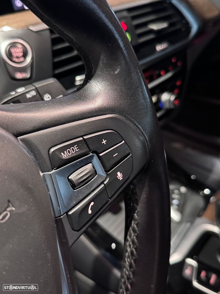 BMW X3 20 d xDrive Line Luxury - 38