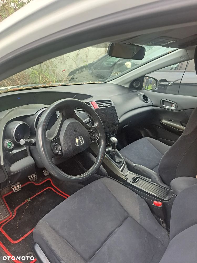 Honda Civic 2012 photo 2