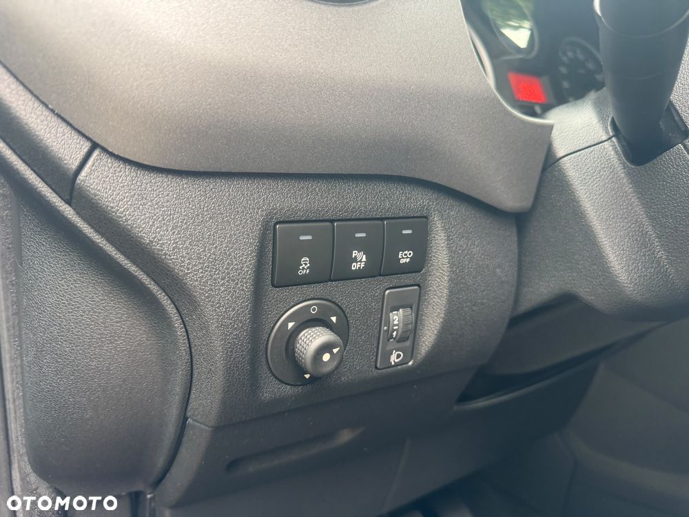 Citroën Berlingo Multispace BlueHDi 120 S&S SHINE - 23