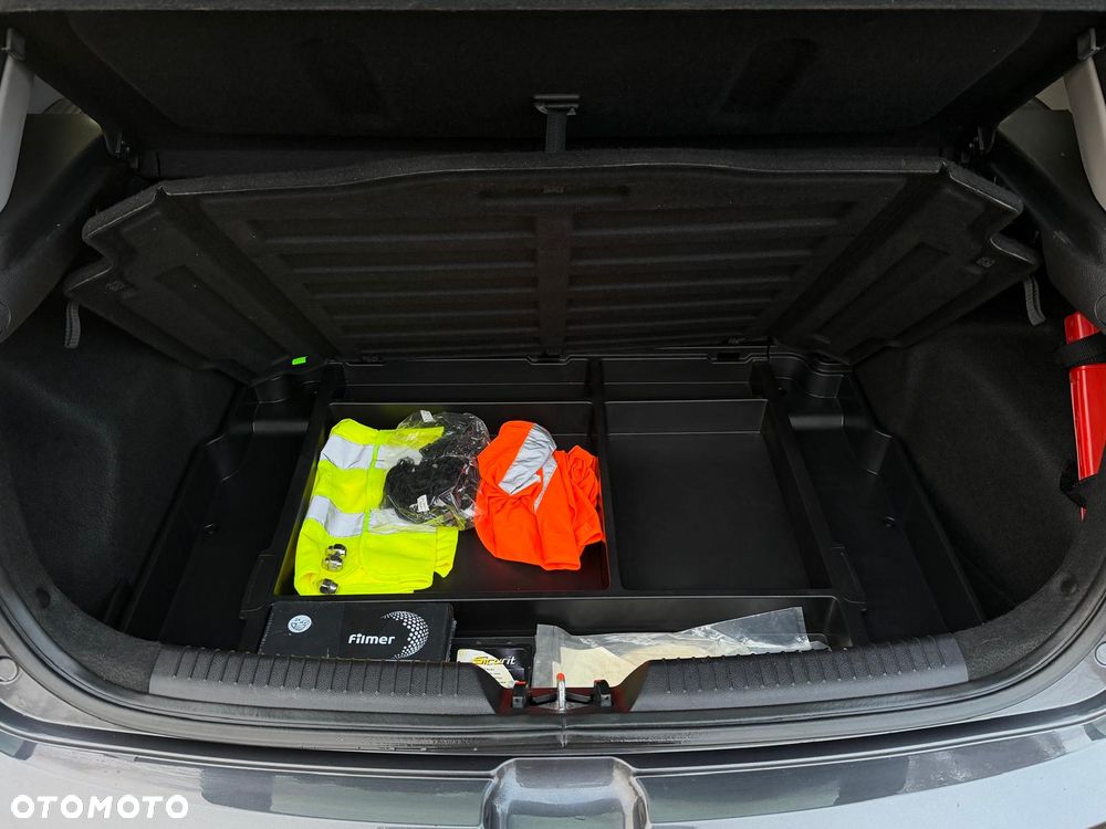 Kia Ceed 1.6 GDI DCT Platinum Edition - 25