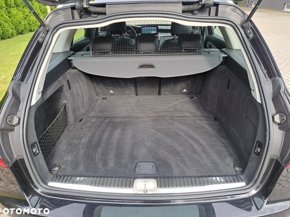 Mercedes-Benz Klasa C 220 d 9G-TRONIC Avantgarde - 23