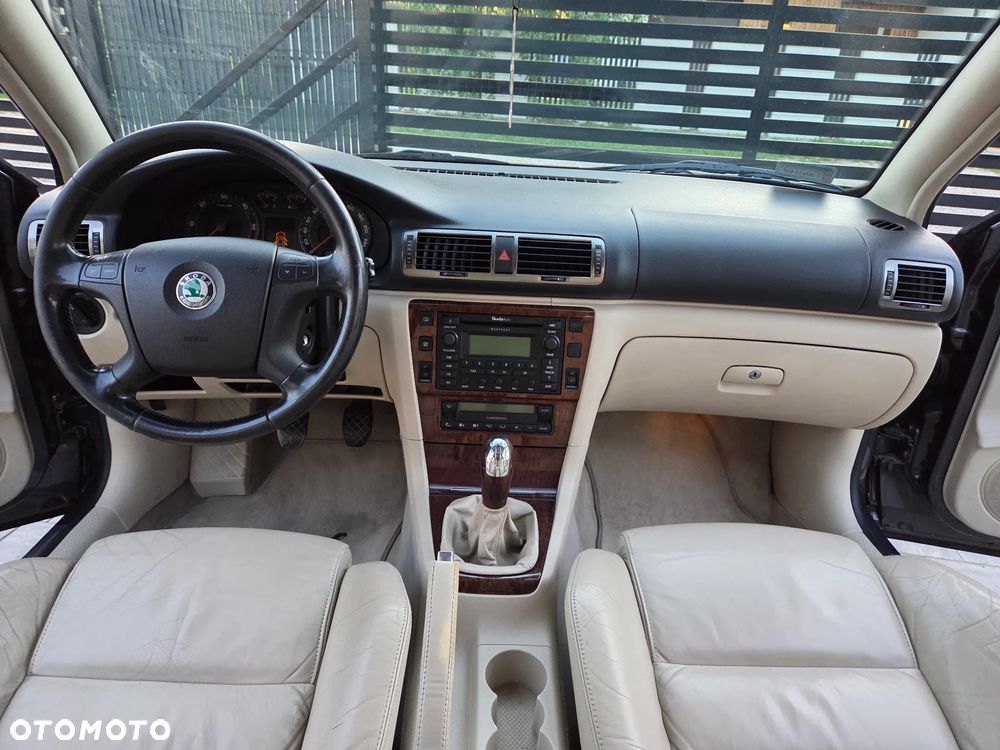 Skoda Superb 2.0 TDI DPF Exclusive - 29