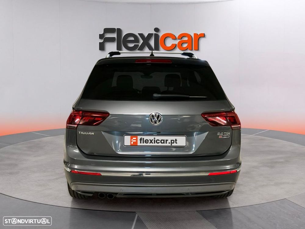 VW Tiguan 2.0 TDI Highline DSG 4Motion - 8