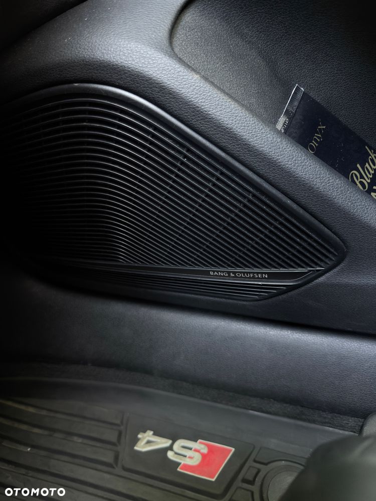 Audi S4 Limousine - 16