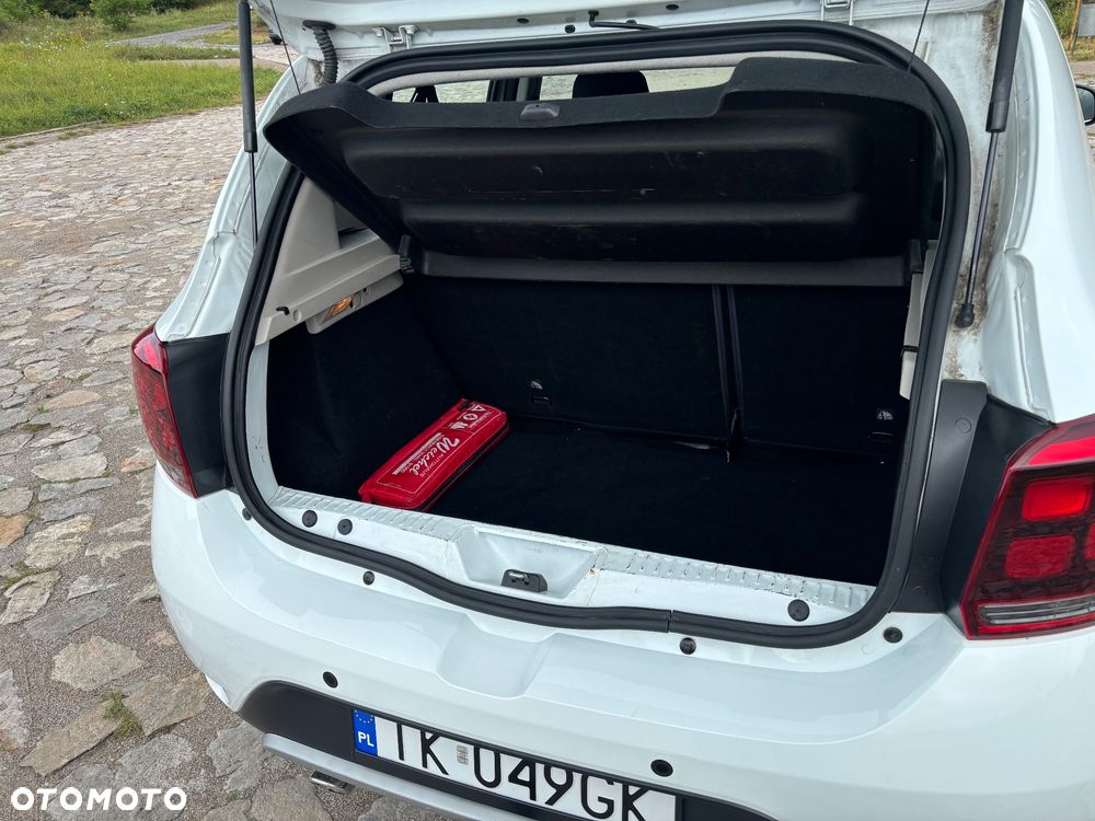 Dacia Sandero Stepway 0.9 TCe Laureate S&S - 16