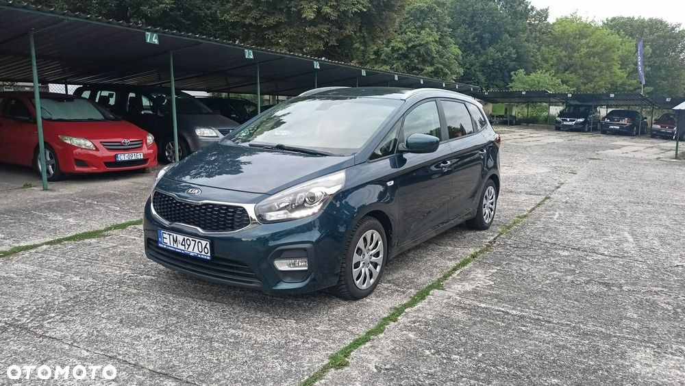 Kia Carens 1.7 CRDi L 7os - 15