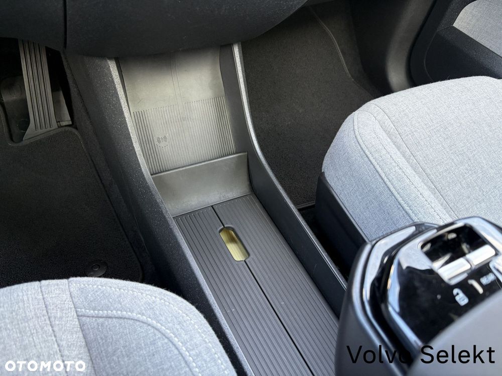 Volvo EX30 - 16