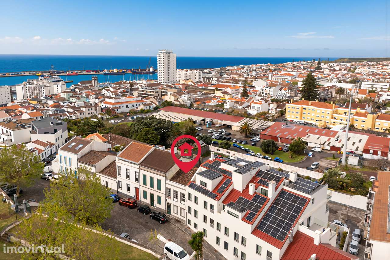 Moradia no Alto da Mãe de Deus – Ponta Delgada - Grande imagem: 3/16