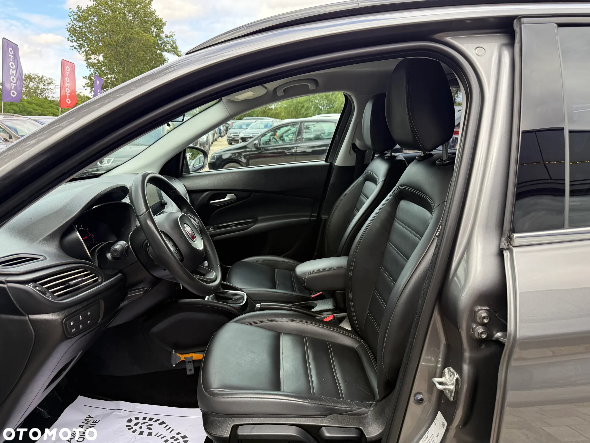 Fiat Tipo 1.6 MultiJet 16v Easy DDCT - 24