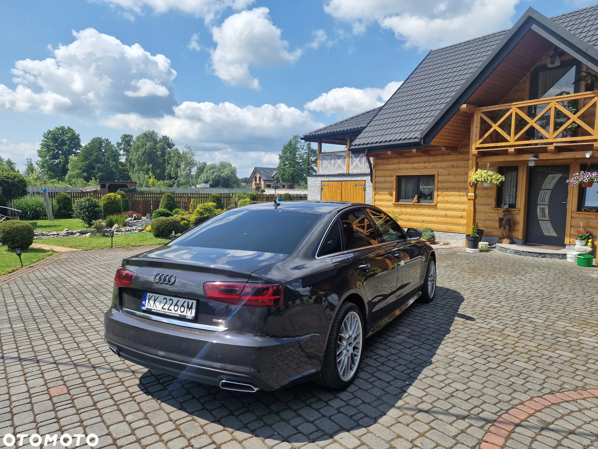 Audi A6 - 4