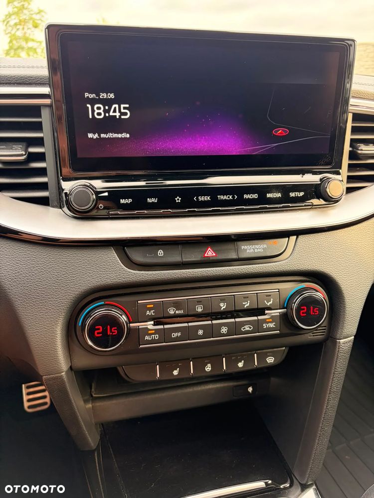 Kia ProCeed - 22